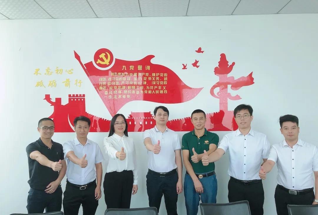 好風憑借力 送我上青云