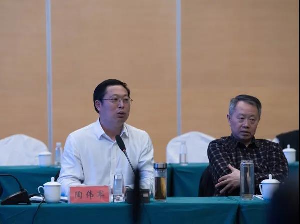 東莞華容商會部分會員返鄉(xiāng)考察，奮力譜寫家鄉(xiāng)發(fā)展新篇章