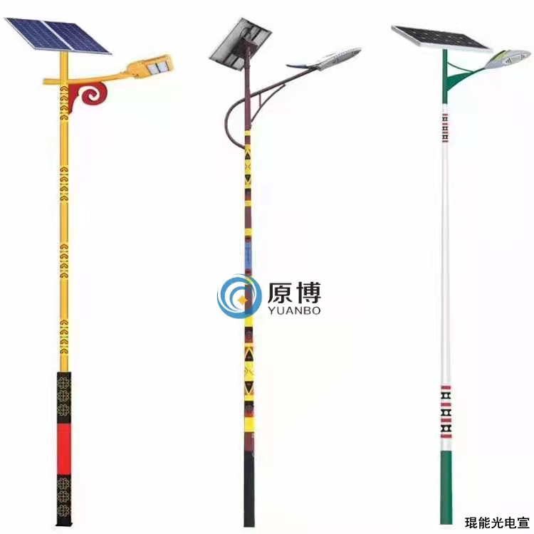 中天一輪千里共，桂香幽遠(yuǎn)醉人間